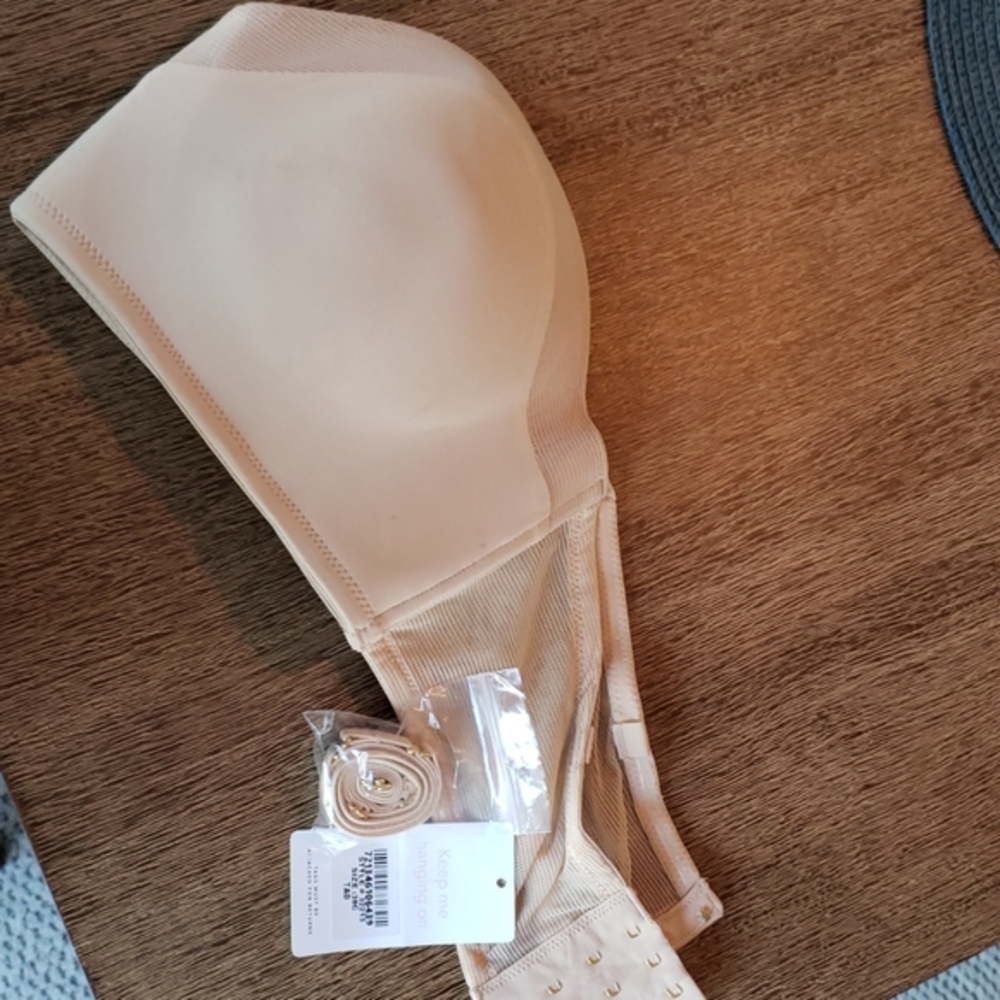 Strapless bra